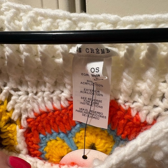 Miley Crochet Top - Picture 2 of 6